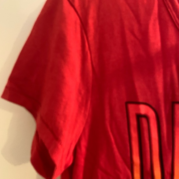 NASCAR Fanatics NWT size L Womens Dale Jr Red tee - Picture 3 of 7